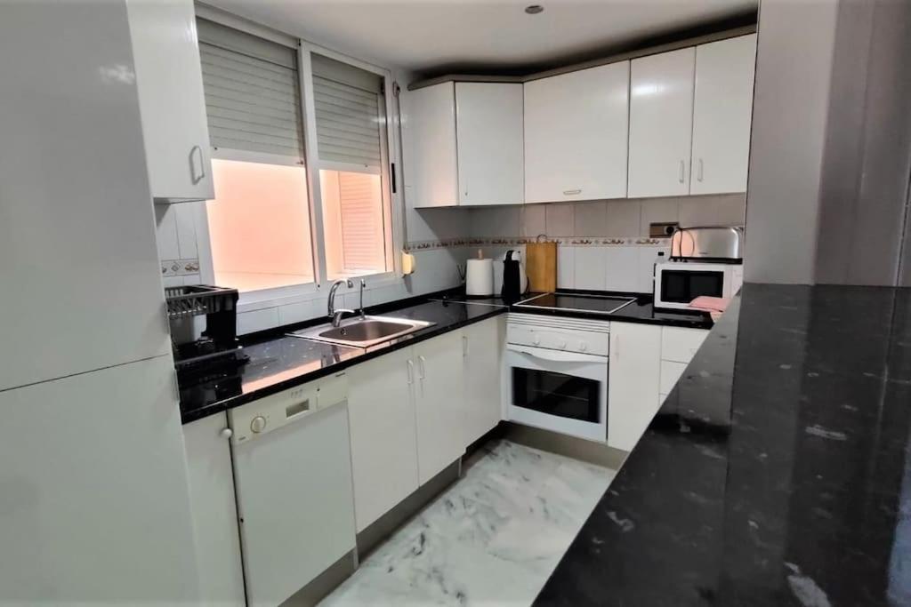 Apartamento En Primera Linea De Playa, Frente Al Puerto De Aguadulce アグアドゥルセ エクステリア 写真